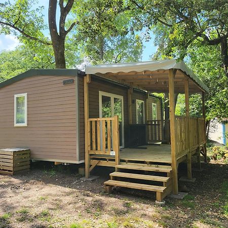 Camping De Graniers Monoblet Esterno foto
