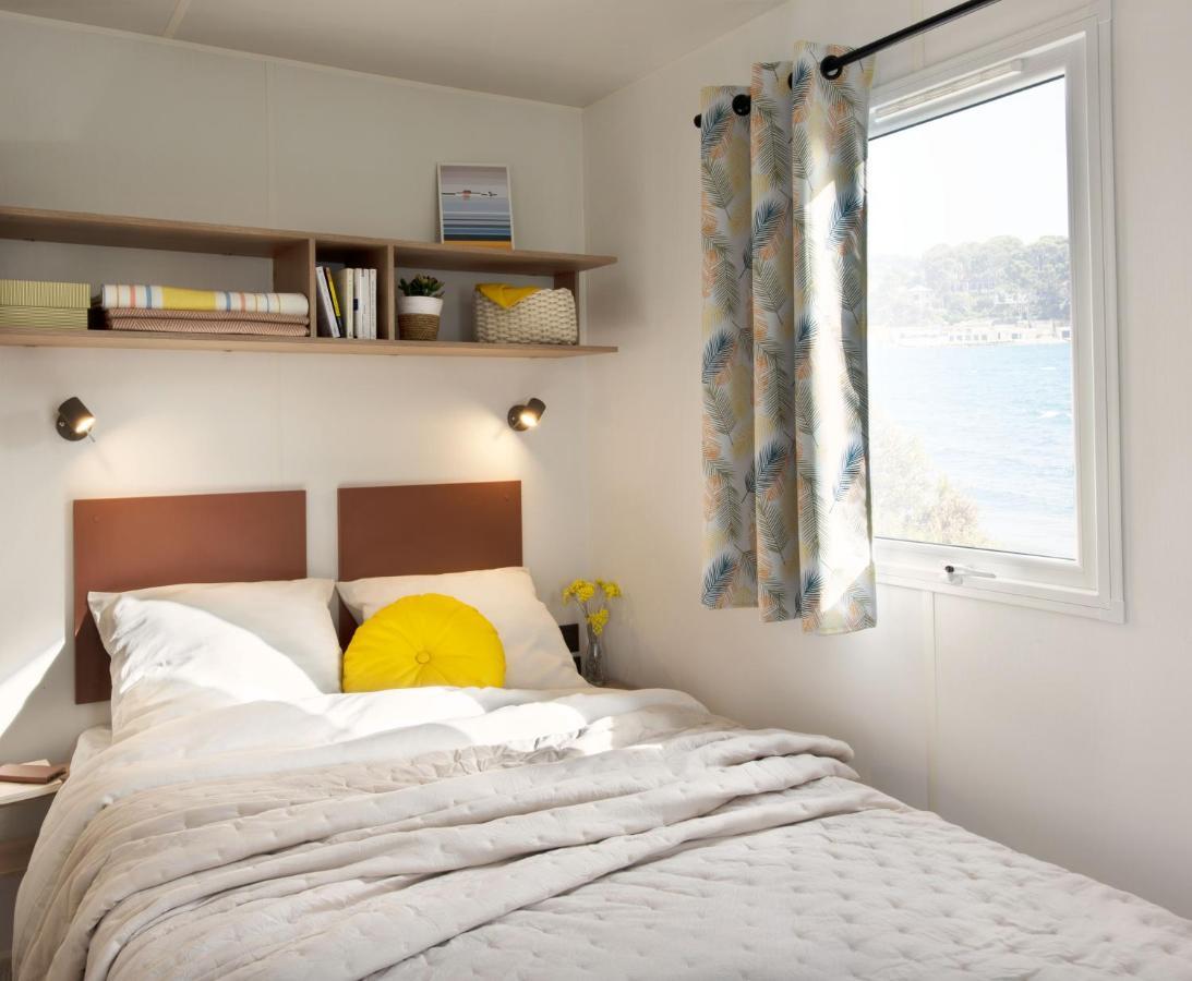 Camping De Graniers Monoblet Esterno foto
