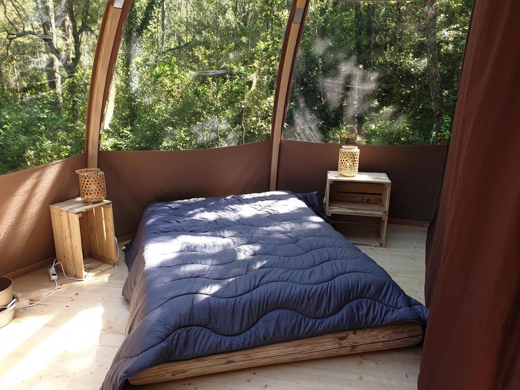 Camping De Graniers Monoblet Esterno foto