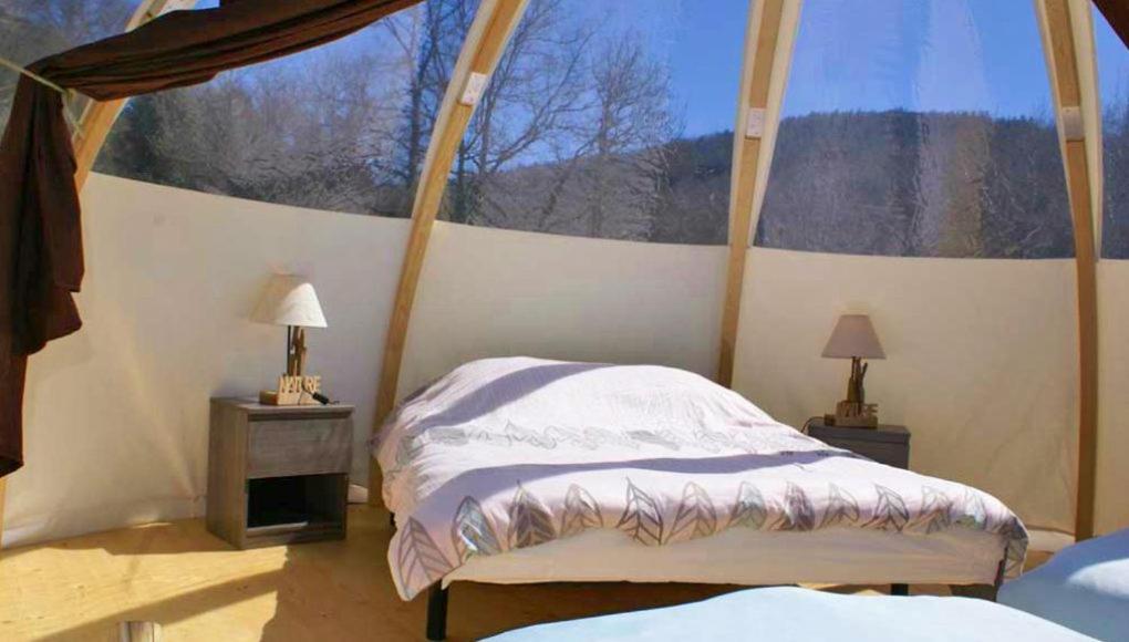 Camping De Graniers Monoblet Esterno foto